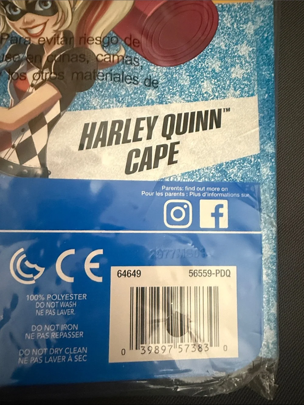 New dc super hero girls Harley Quinn Black & Red Cape fits sizes 4-6x